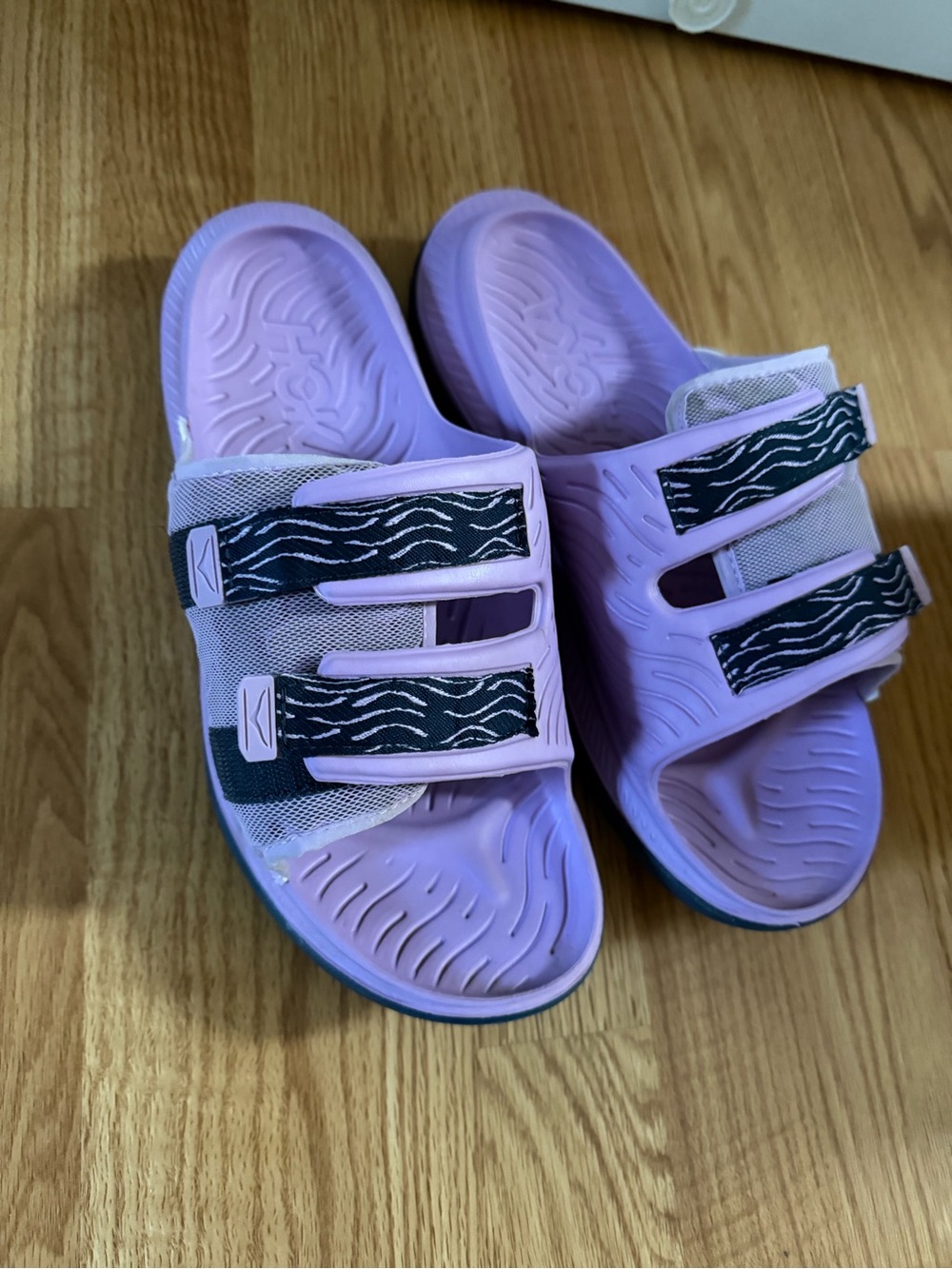 Mens Hoka Recovery Slide Sandals with Black Zebra Straps